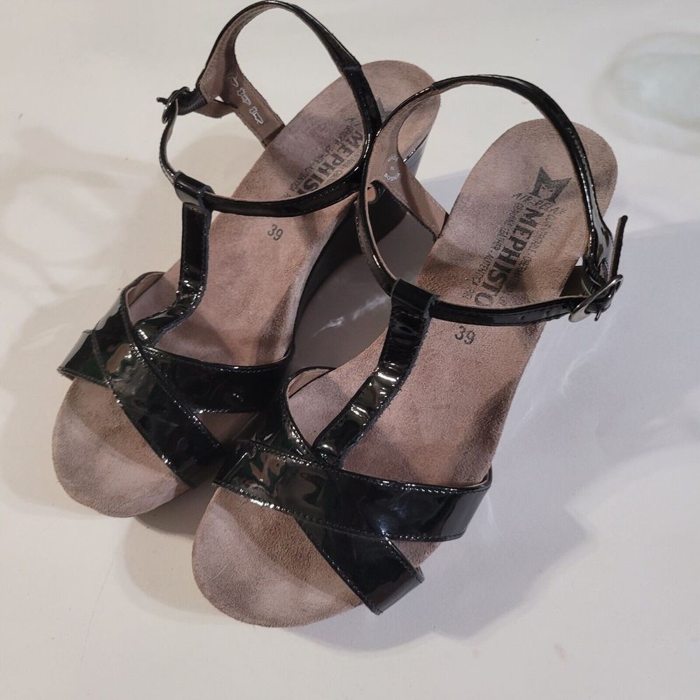 Mephisto Wedge Sandals Patent Leather T Strap Sling Back Career Dressy Size 39/9
